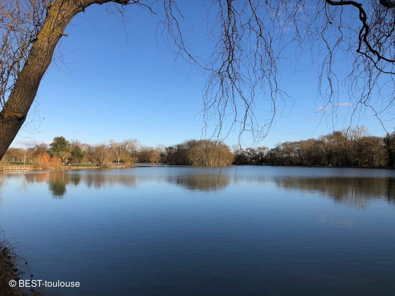 Du petit lac de la Ramée au lac de Plaisance